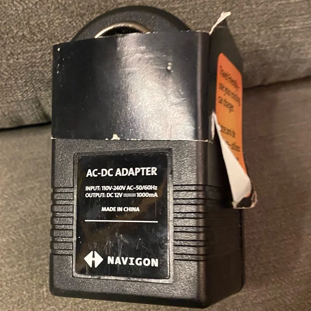 Navigon AC-DC adapter